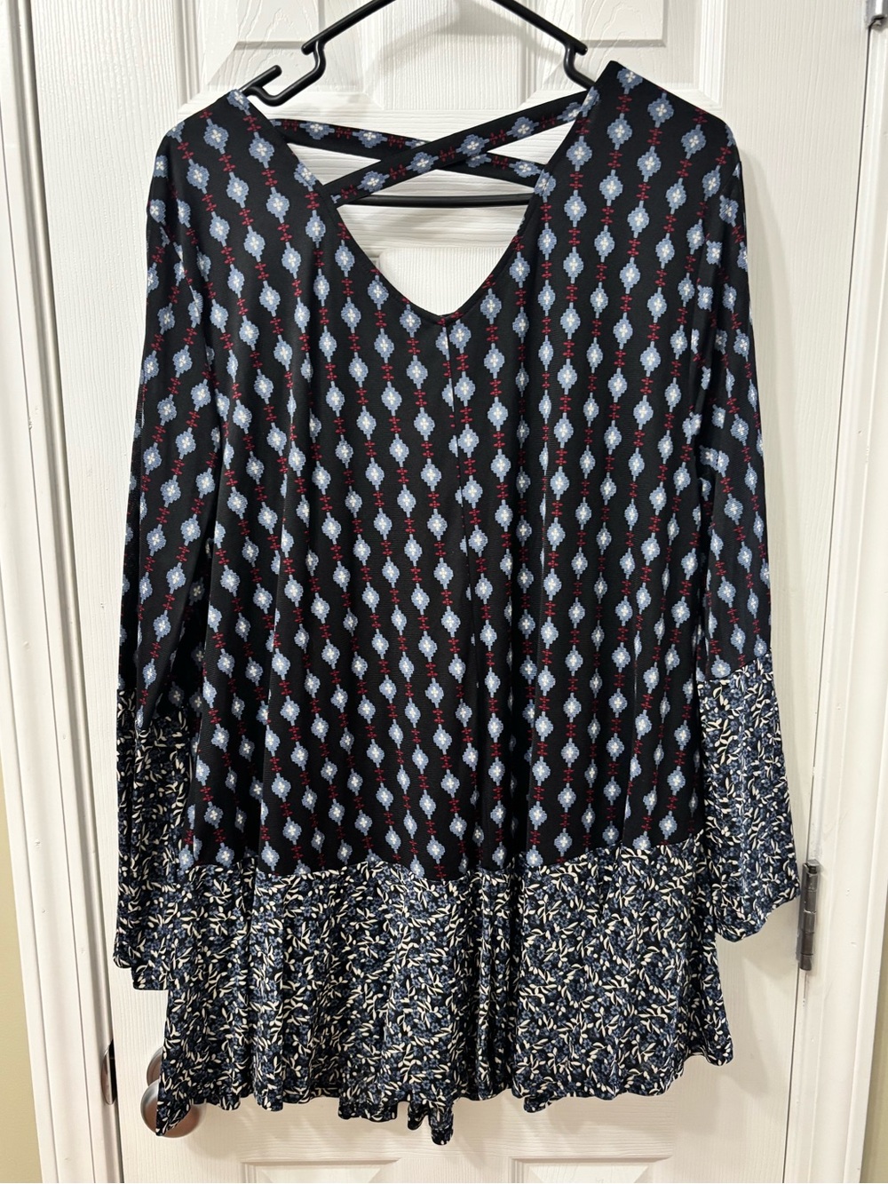 Style & Co Printed Boho Tunic Top Bell Sleeve Criss Cross Back Plus Size XXL 2X - Picture 6 of 7
